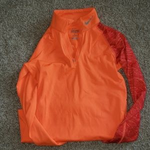 Nike Therma-fit half zip fitted pull over